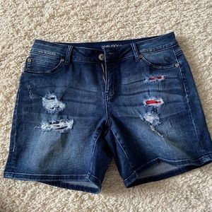 American flag distressed shorts